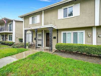 1432 Deauville Place Costa Mesa, CA 92626