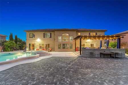 6809 Via Locanda Ave Las Vegas, NV 89131