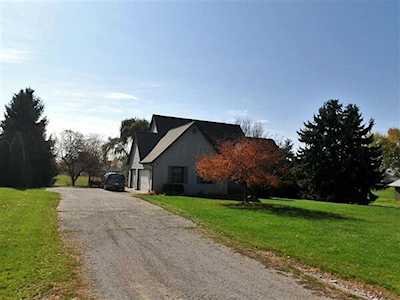 345 Needles Drive Pataskala, OH 43062