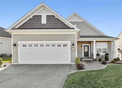 347 Myna Dr Lake St Louis, MO 63367