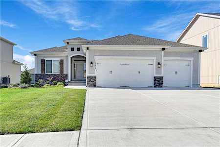 13315 W 181st Ct Overland Park, KS 66013