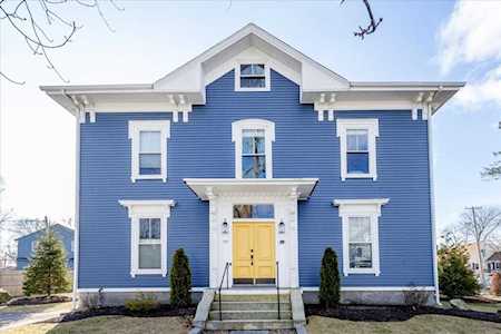 149 High St #3 Danvers, MA 01923