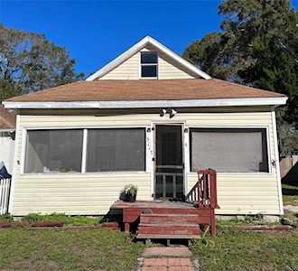 5117 16th Ave S Gulfport, FL 33707