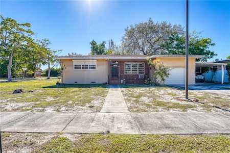 400 NW 123rd St North Miami, FL 33168