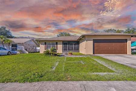 6925 Dunnett Ave N St. Petersburg, FL 33709
