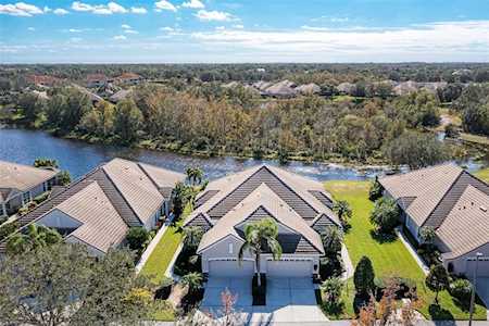 7032 Old Tabby CIRCLE Lakewood Ranch, FL 34202