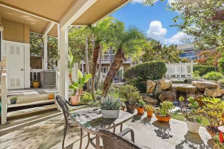 8585 Via Mallorca #1 La Jolla, CA 92037