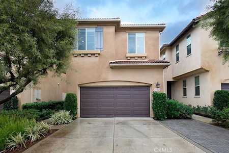 10268 Jasmine Court Stanton, CA 90680