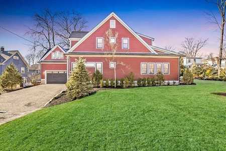 10 Elberta Newton, MA 02466