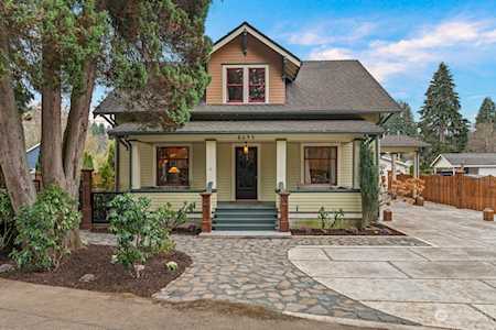 8645 309th Place SE Issaquah, WA 98050