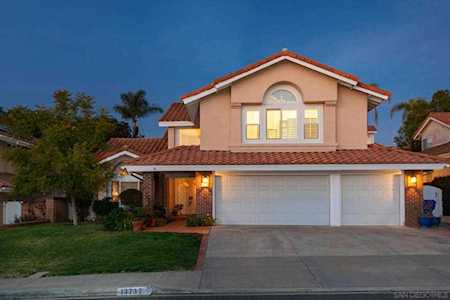 13737 Camino Del Suelo San Diego, CA 92129