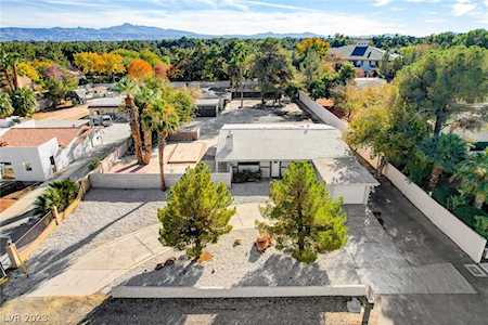 3337 Smoke Tree Ln Las Vegas, NV 89120