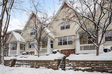 1647 Arona Street #13 Falcon Heights, MN 55108
