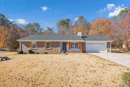 111 Shelly Lane Huntsville, AL 35810