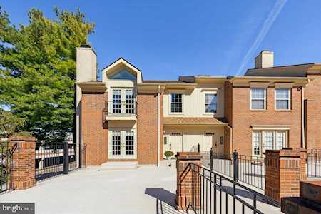 5081 Main St Voorhees, NJ 08043