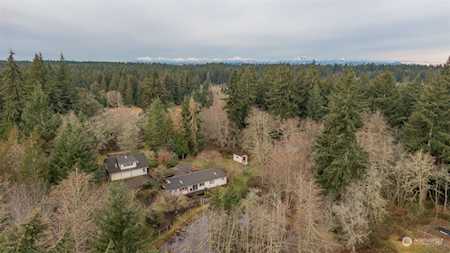 17219 107th Ave SW Vashon, WA 98070