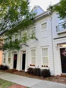 8935 Socata Way Charlotte, NC 28269