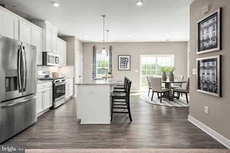 19553 Sol Place Montgomery Village, MD 20886