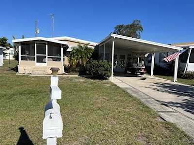 9072 Lake Point Blvd Lake Wales, FL 33898