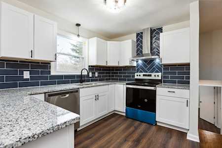 1009 Dickens St Greenbrier, TN 37073