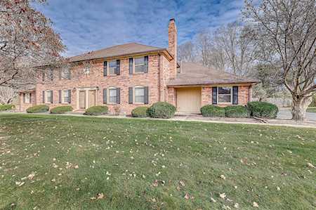 6041 Apache Dr Indianapolis, IN 46254