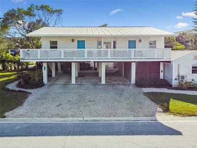 2116/2114 1st St Indian Rocks Beach, FL 33785