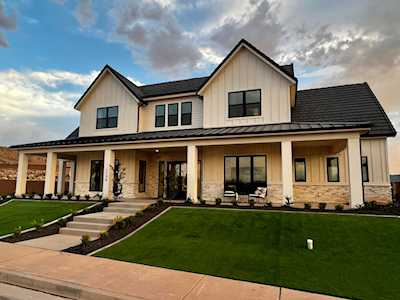 1138 E Corral Way Washington, UT 84780