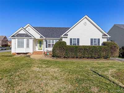 6066 Green Haven Dr Mechanicsville, VA 23111