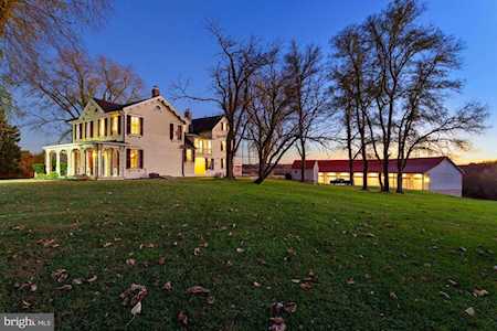 17200 Riffle Ford Rd Darnestown, MD 20874
