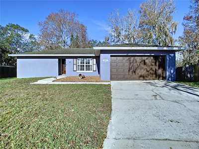 1419 Eastwood Dr Lutz, FL 33549