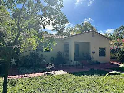 412 Cadagua Ave Coral Gables, FL 33146