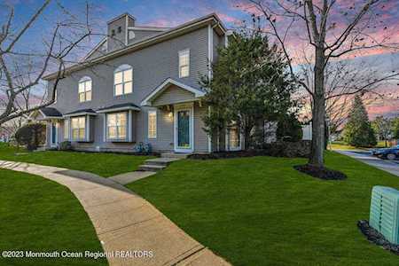 2505 Metedeconk Ct Freehold, NJ 07728