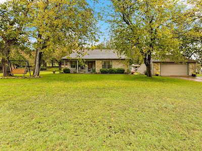 2810 Caraway Street Granbury, TX 76048