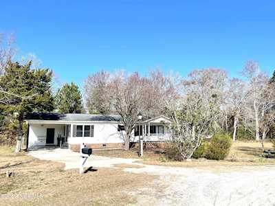1136 Easy Street Bolivia, NC 28422