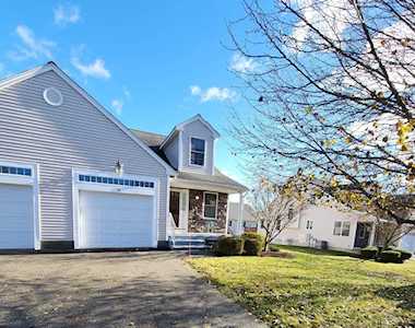 14 Fox Run Rd #14 Blackstone, MA 01504