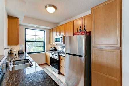 2565 Franklin Avenue #405 Saint Paul, MN 55114