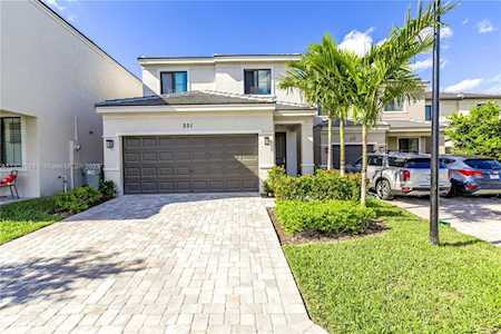 221 NW 36th Ave Pompano Beach, FL 33069