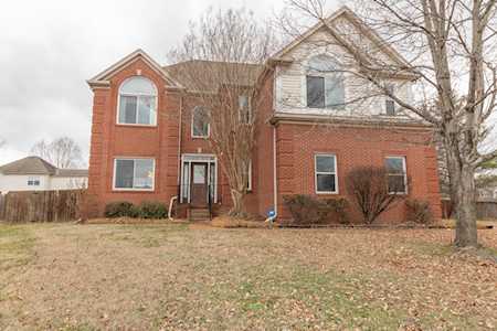 104 Park Cir Hendersonville, TN 37075