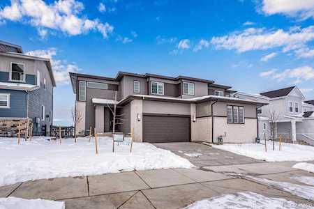1518 Golden Sill Dr Castle Pines, CO 80108