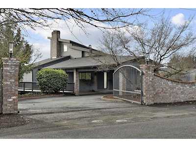 9015 SE Evergreen HWY Vancouver, WA 98664