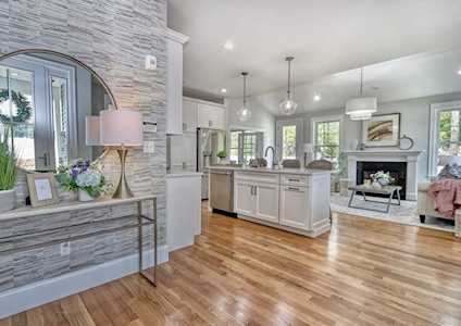 11 Rowell Lane #11 Middleton, MA 01949