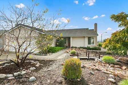 10048 Holborn Street Santee, CA 92071