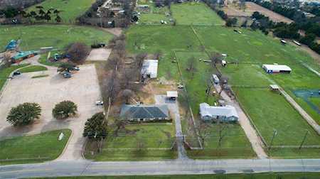 2008 Cedardale Road Lancaster, TX 75134