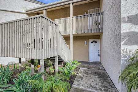 8524 Via Mallorca #F La Jolla, CA 92037