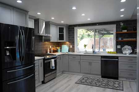 1108 Cottonwood Drive Roseville, CA 95661