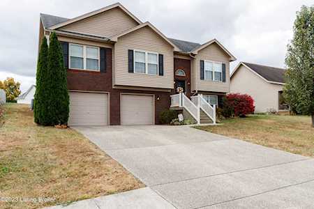 211 Crystal View Ct Mt Washington, KY 40047