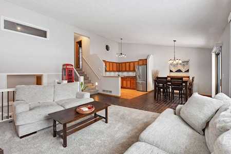 14244 Chestnut Drive Eden Prairie, MN 55347