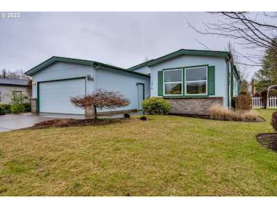 3220 Crescent AVE #12 Eugene, OR 97408