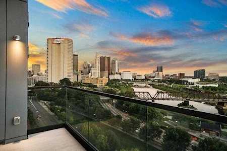 250 W Spring Street Columbus, OH 43215