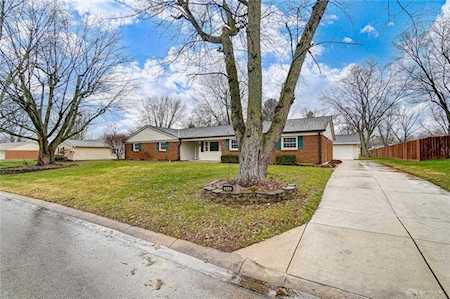 205 Tuxworth Road Centerville, OH 45458